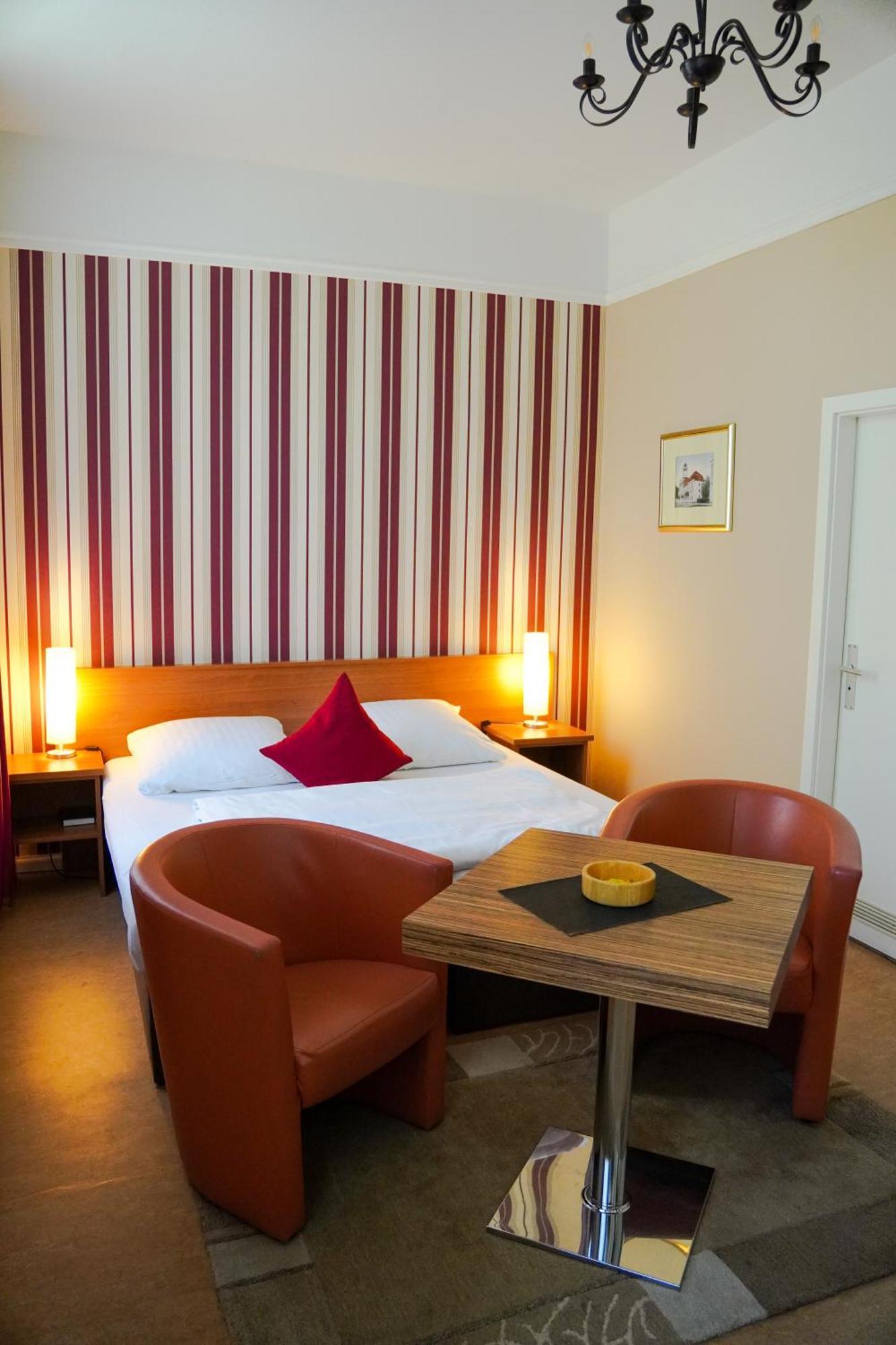 Apartmenthaus Gutenberg 78 Potsdam Bagian luar foto